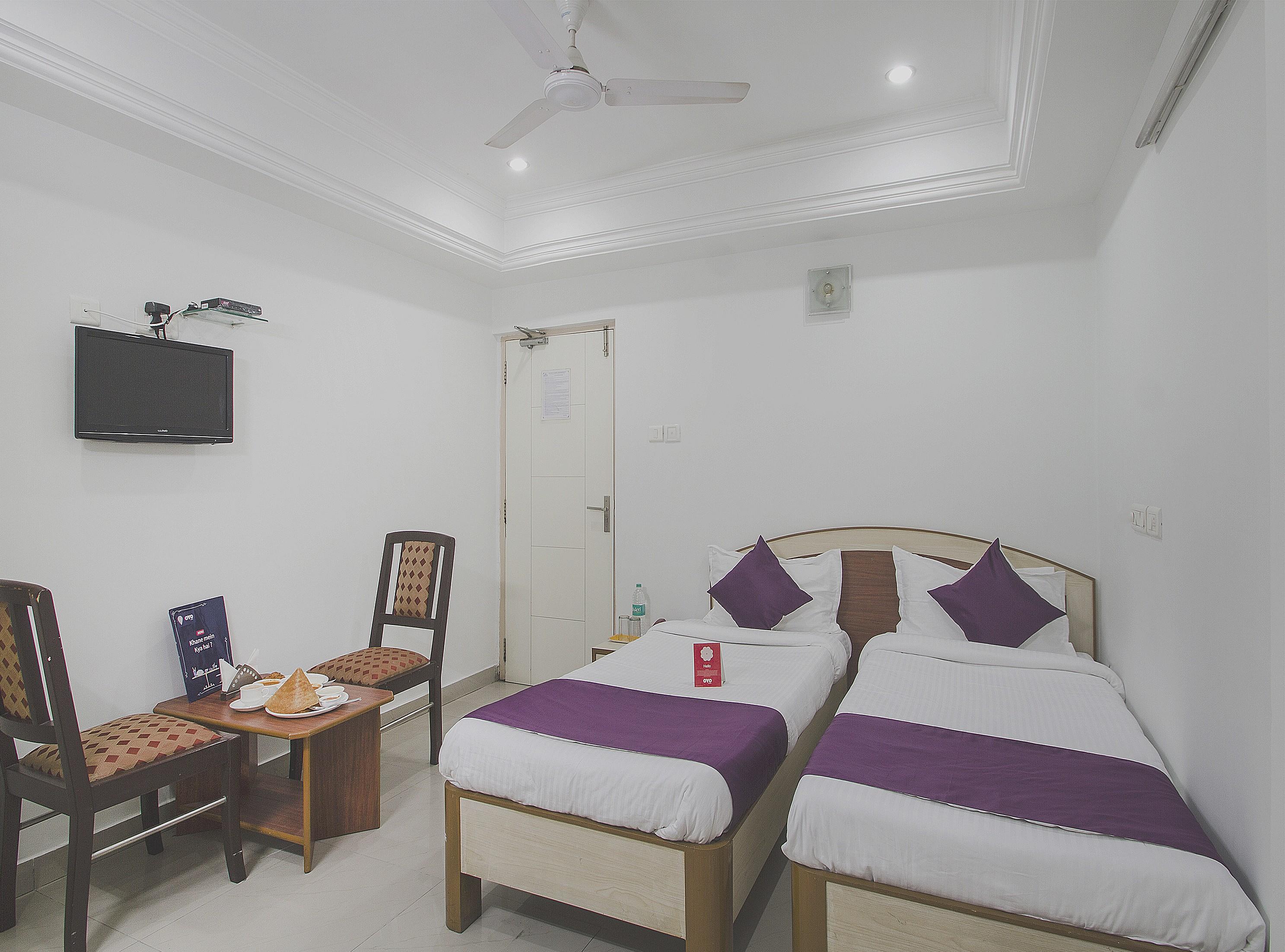 Hotel O Surya Residency Hyderabad Exterior photo