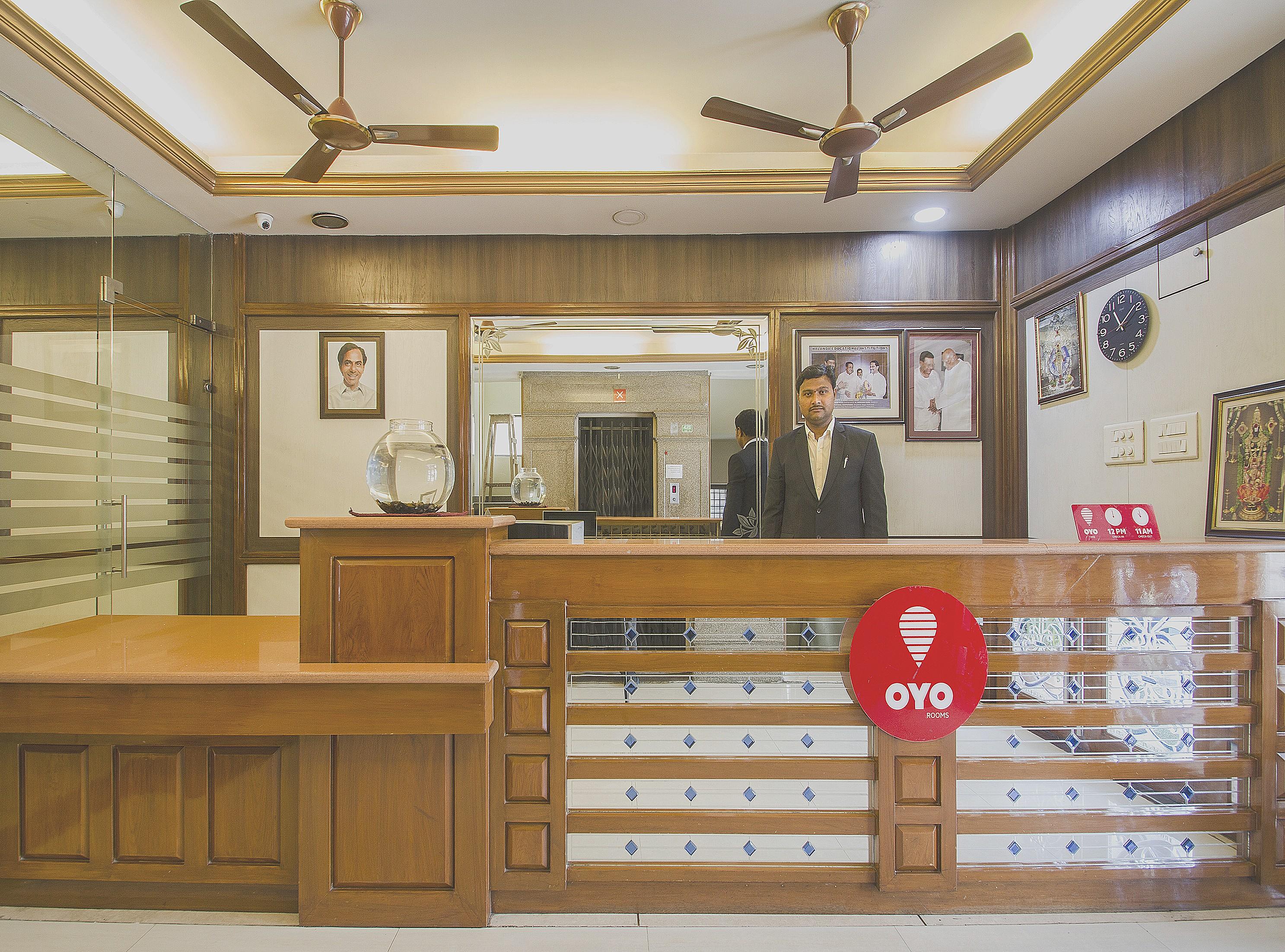 Hotel O Surya Residency Hyderabad Exterior photo