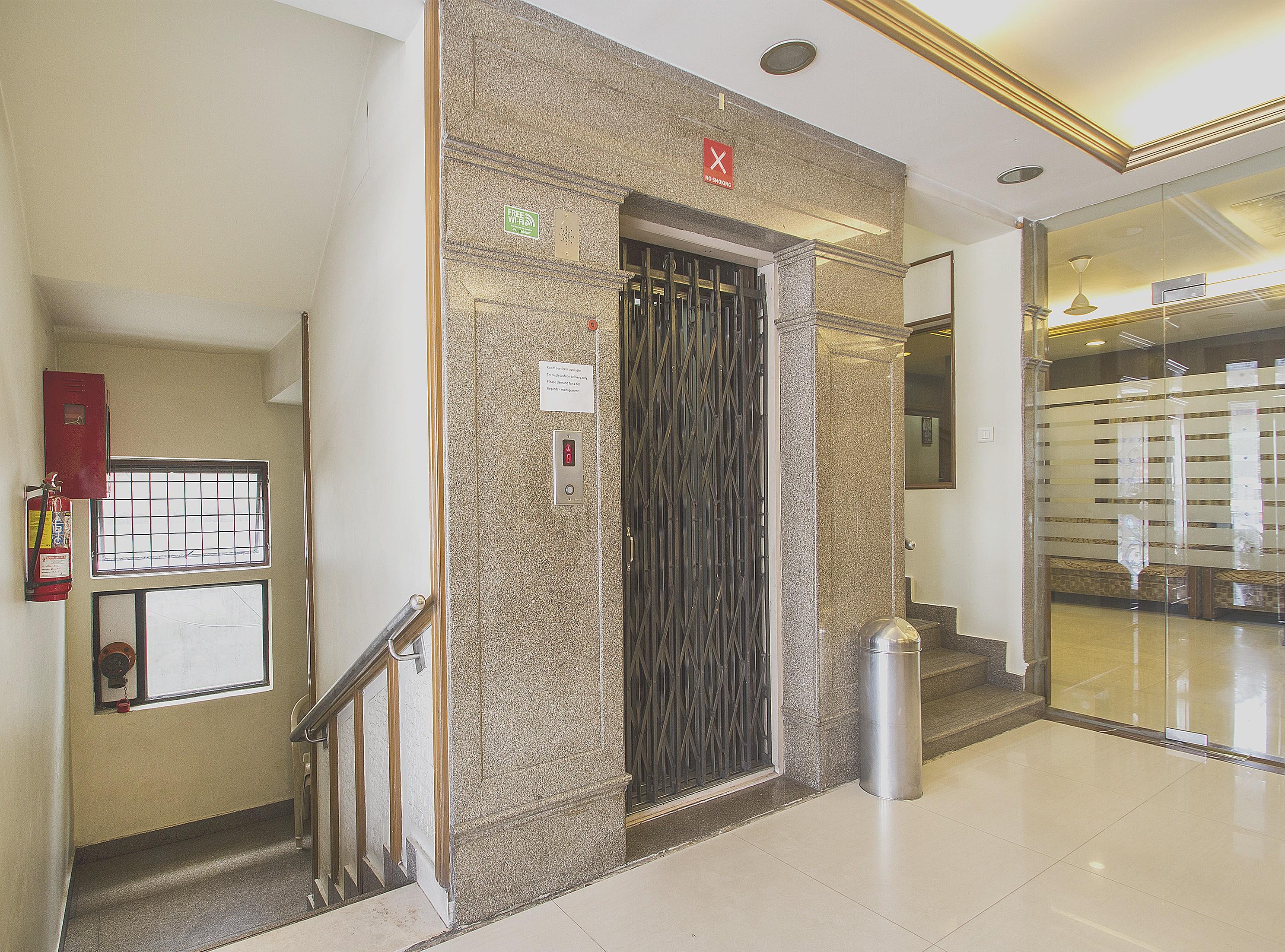 Hotel O Surya Residency Hyderabad Exterior photo